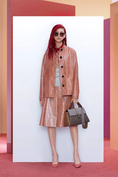 Look 2